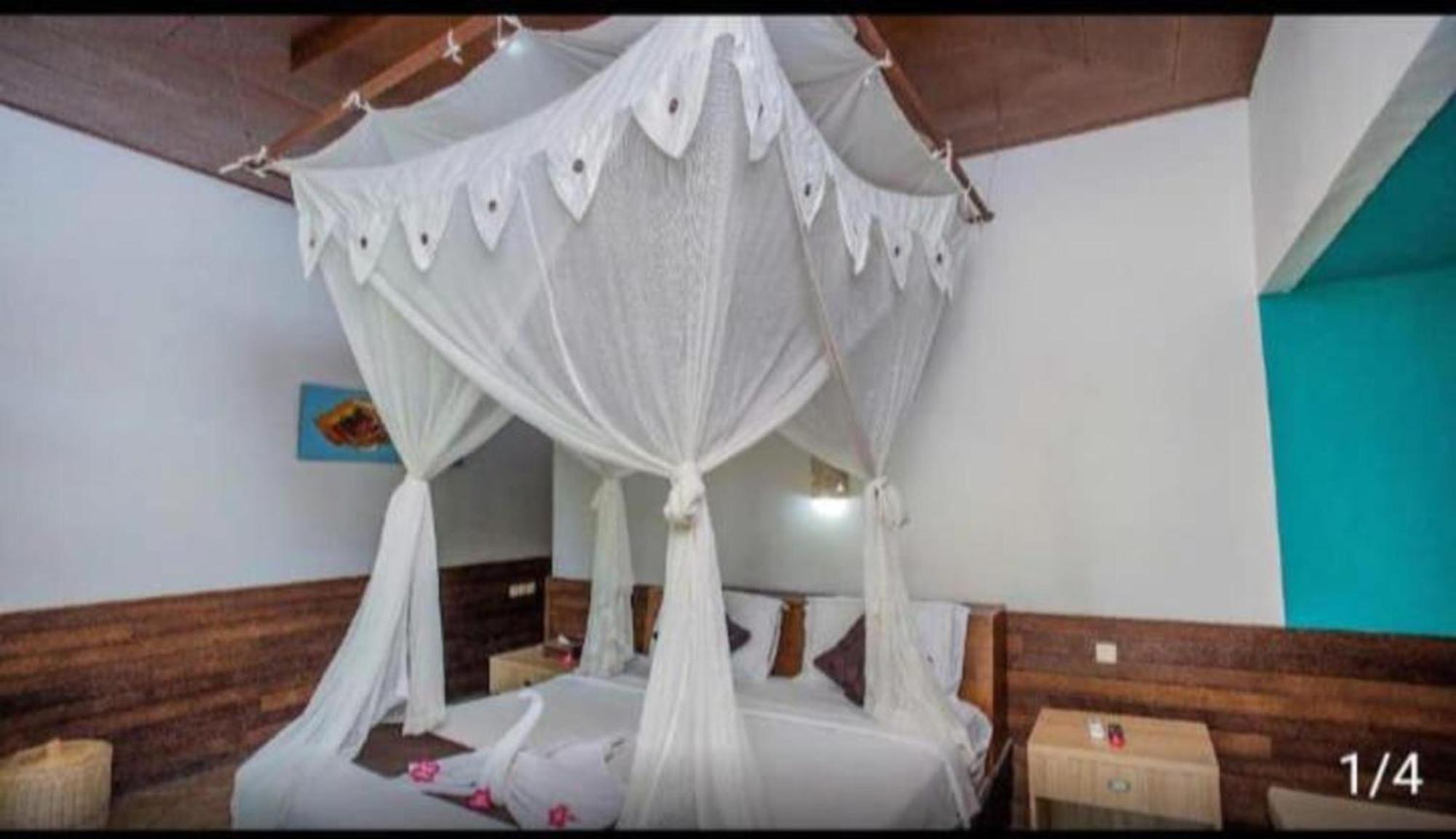The Tanis Beach Resort Nusa Lembongan Exterior foto